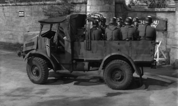 Містер Піткін в тилу ворога кадр 4