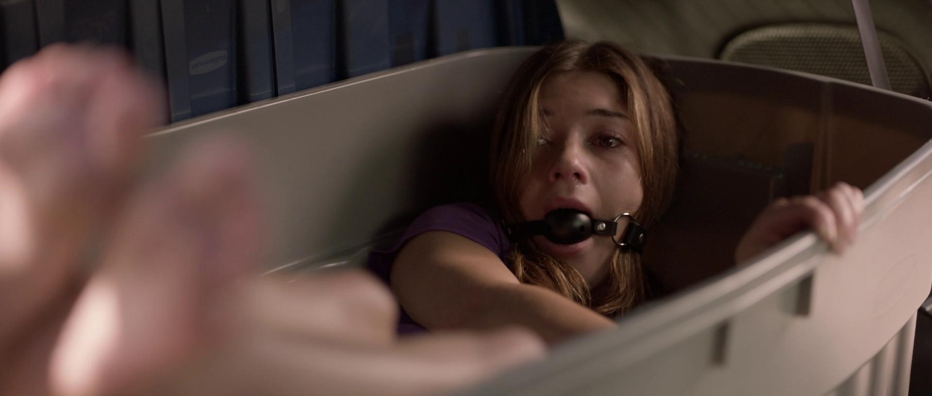 Дівчина, що втекла - Історія Кари Робінсон - Скріншот 4