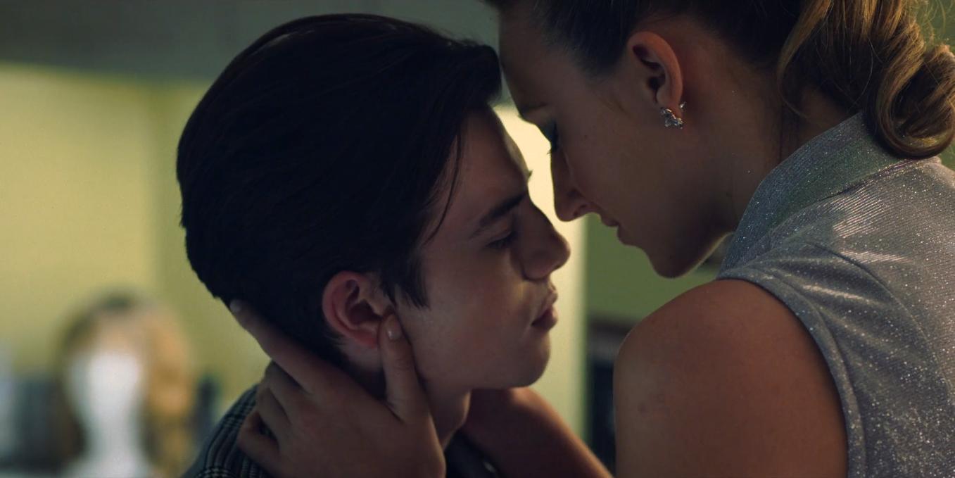 Висока дівчина 2 - Скріншот 1