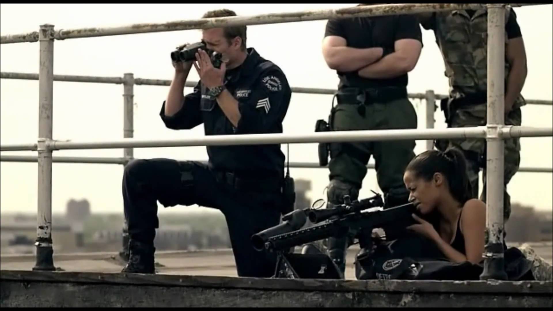 S.W.A.T.: Перехресний вогонь кадр 5